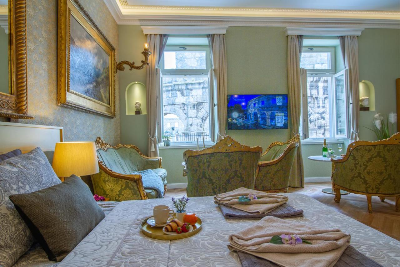 Superb Arena View Apartment Pula Exterior photo