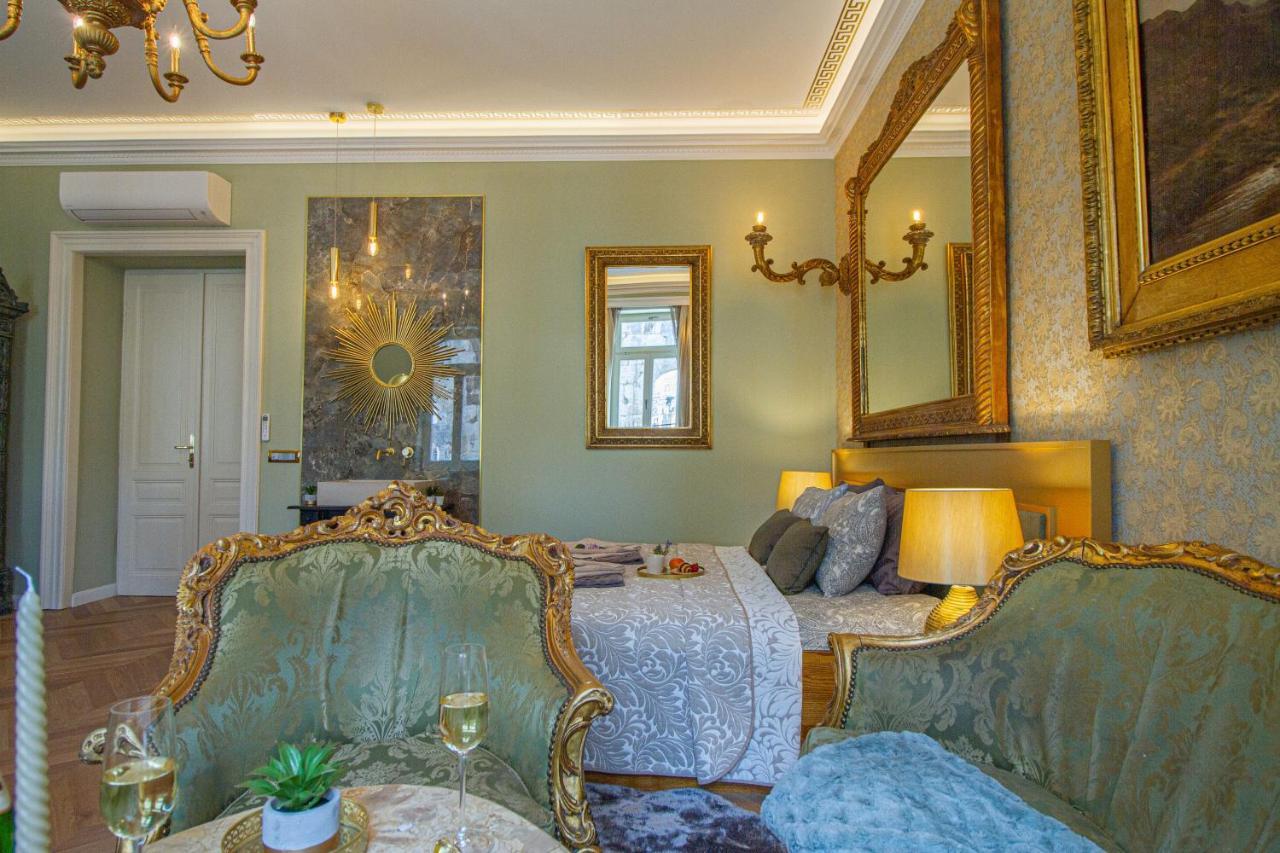 Superb Arena View Apartment Pula Exterior photo