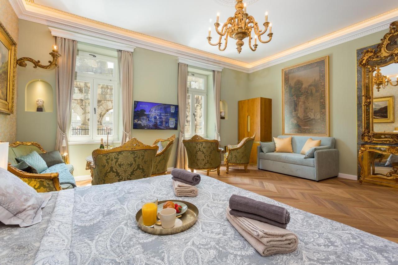 Superb Arena View Apartment Pula Exterior photo