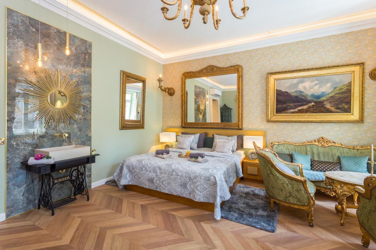 Superb Arena View Apartment Pula Exterior photo